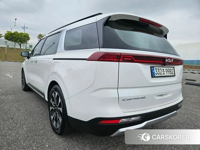 Kia Carnival 4th generation id 4324399 из Кореи 16