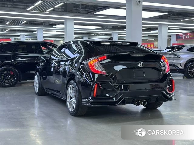 Honda Civic id 4261938 из Китая 12