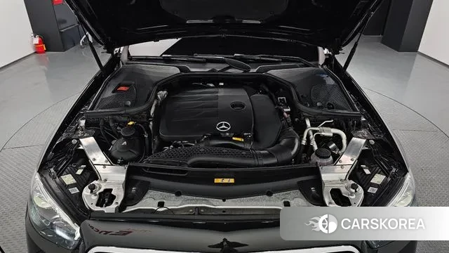 Mercedes-Benz E-Class W213 id 3670473 из Кореи 16