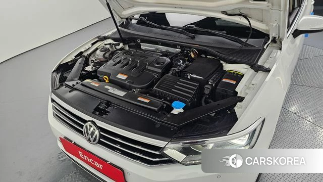 Volkswagen Passat GT (B8) id 3905887 из Кореи 16