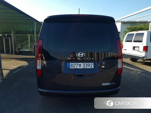 Hyundai Staria id 4393570 из Кореи 16