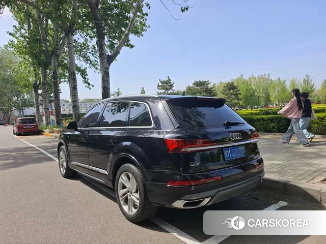 Audi Q7 id 4259196 из Китая 15
