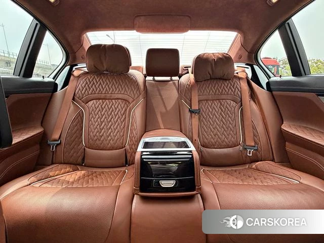BMW 7 series id 4213699 из Китая 16