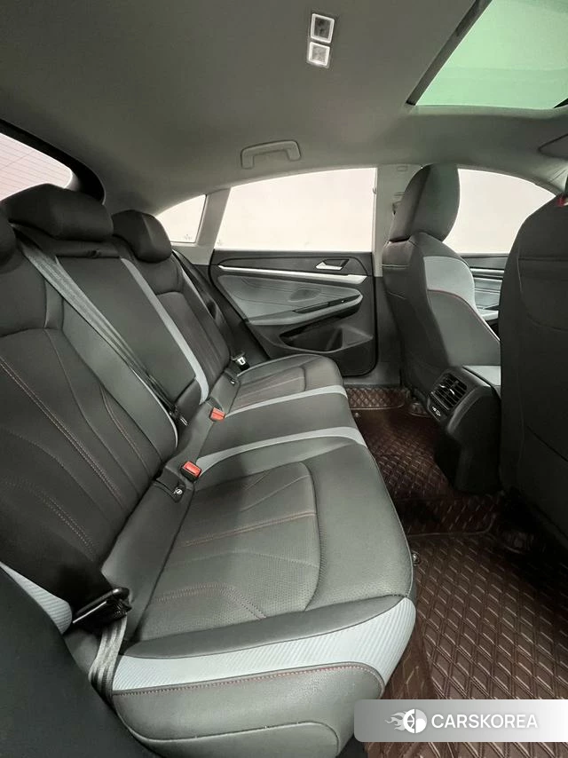 Volkswagen Lingdu id 4278607 из Китая 18