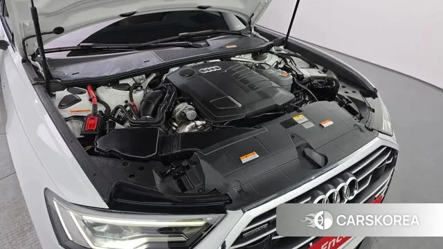 Audi A6 (C8) id 3726504 из Кореи 16