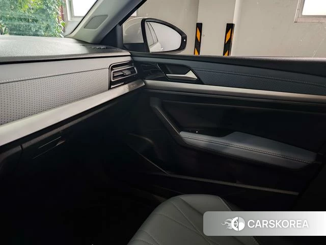 Volkswagen Lavida id 4240597 из Китая 23