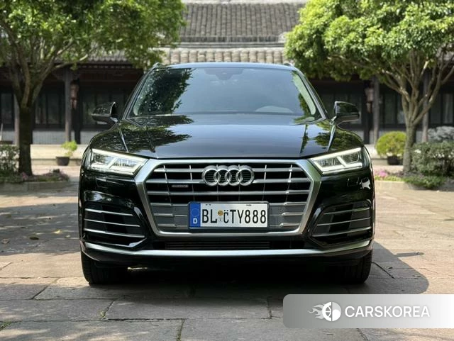 Audi Q5L id 4307740 из Китая 11