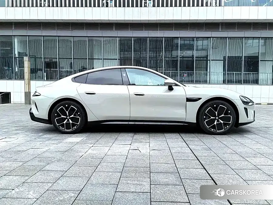 Xiaomi Car Xiaomi SU7 id 4577724 из Китая 7
