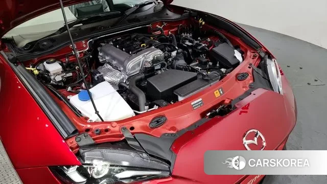 Mazda MX-5 MIATA id 2893963 из Кореи 16