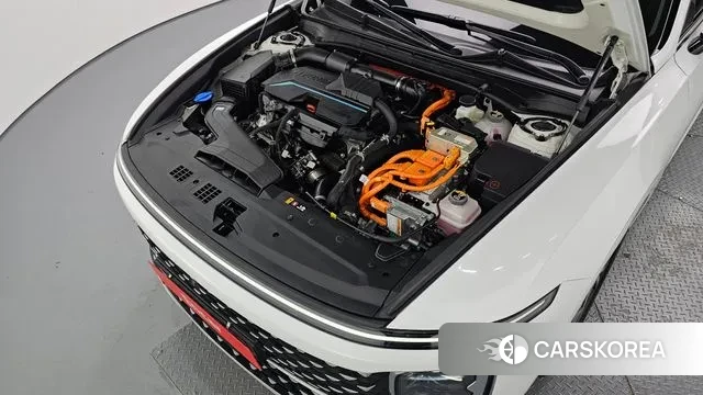 Hyundai Grandeur Hybrid (GN7) id 3487532 из Кореи 16