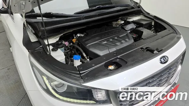 Kia The New Carnival id 2418877 из Кореи 16