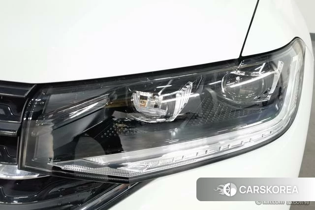 Volkswagen Exploring the shadow id 4276230 из Китая 20