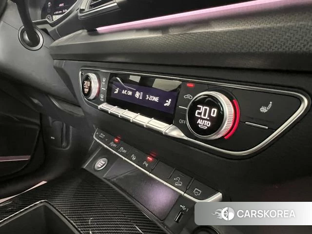 Audi Q5L id 4297709 из Китая 20