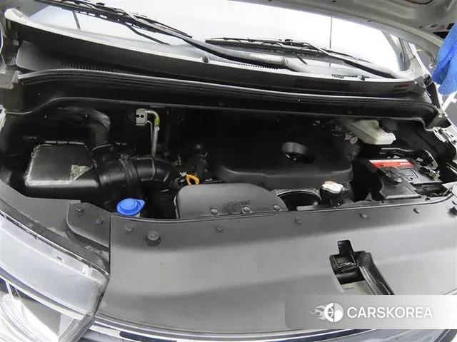 Hyundai The New Grand Starex id 3319336 из Кореи 14