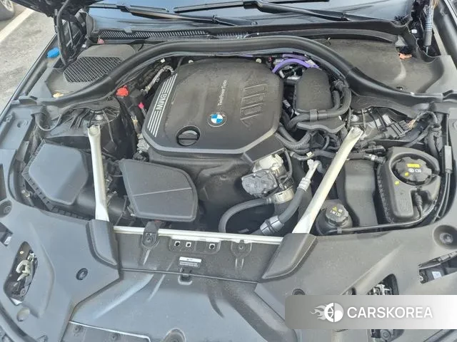 BMW 5 Series (G30) id 3639518 из Кореи 16