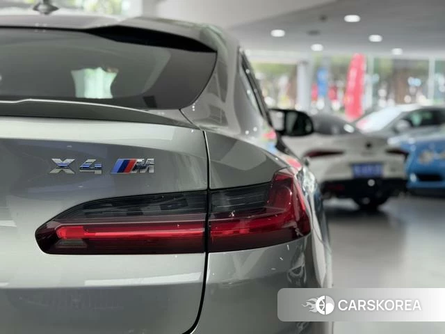 BMW X4 M id 4279242 из Китая 15