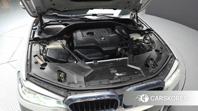 BMW 5 Series (G30) id 4552114 из Кореи 16