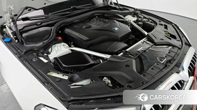 BMW 5 Series (G30) id 3842036 из Кореи 16