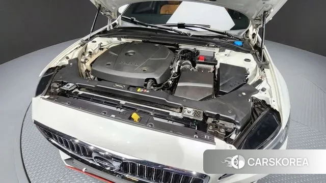 Volvo S60 3rd generation id 3760709 из Кореи 16