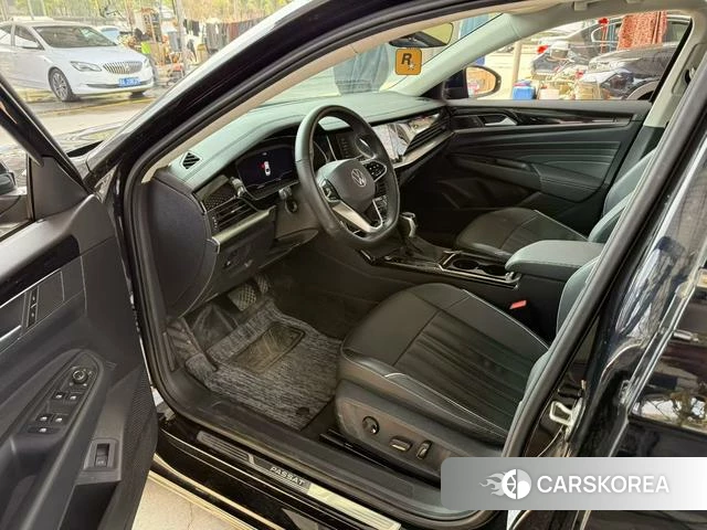 Volkswagen Passat 2023 Черный из Китая, фото 6