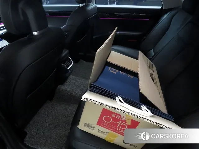 Hyundai Grandeur (GN7) id 3711900 из Кореи 16