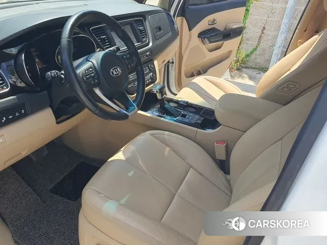 Kia The New Carnival id 2977083 из Кореи 16