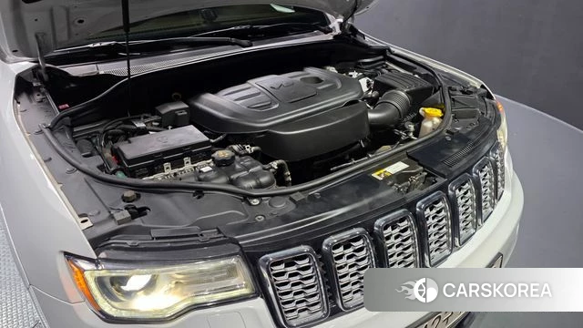 Jeep Grand Cherokee id 4530309 из Кореи 34