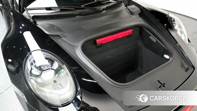 Porsche 911(992) id 3792881 из Кореи 16