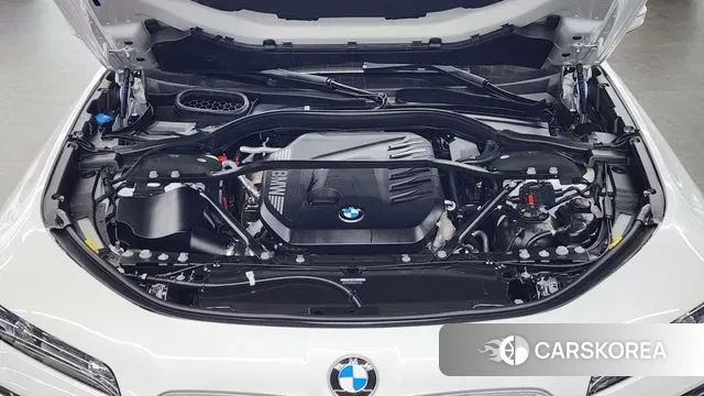 BMW 7 Series (G70) id 3700917 из Кореи 16