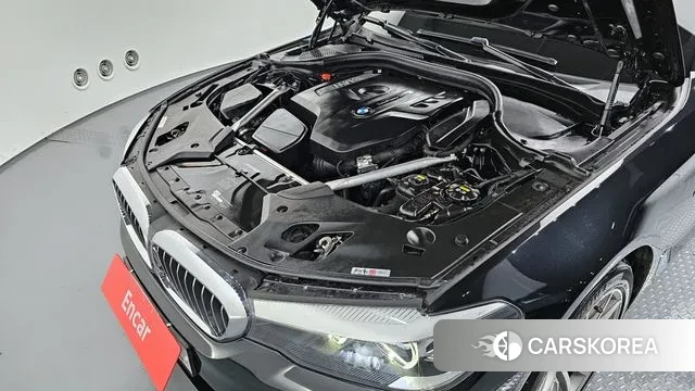 BMW 5 Series (G30) id 3009307 из Кореи 16