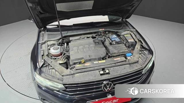 Volkswagen Passat GT (B8) id 4609538 из Кореи 16