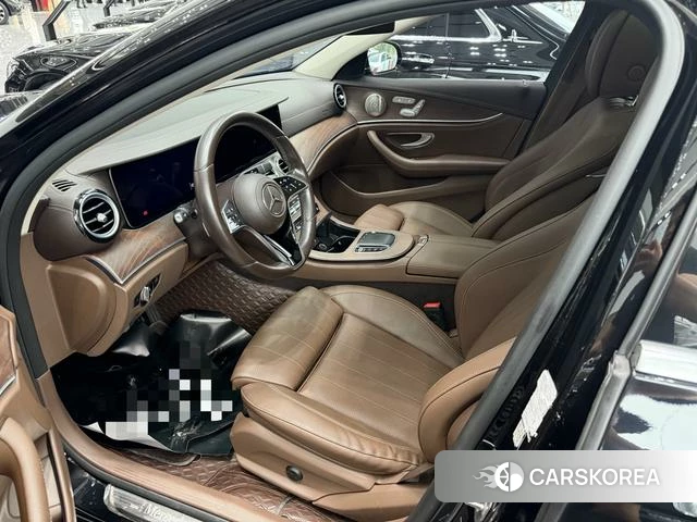Mercedes-Benz E-class 2022 Черный из Китая, фото 6