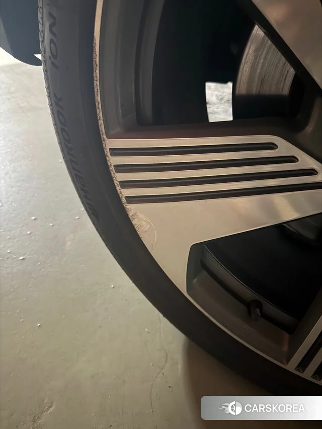 Audi e-Tron 2021 Черный из Кореи, фото 6