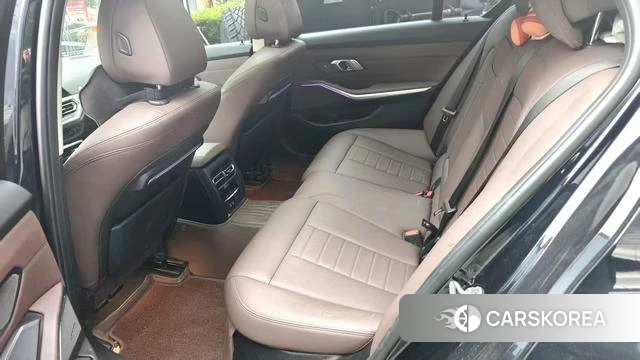 BMW 3 series 2021 Черный из Китая, фото 6