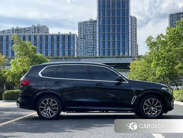 BMW X5 id 4275315 из Китая 8