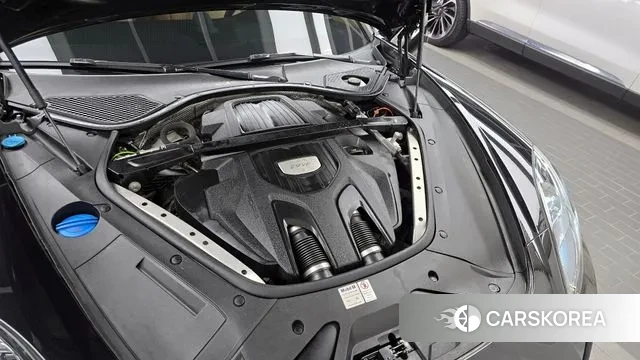 Porsche Panamera (971) id 3391473 из Кореи 16