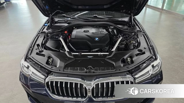 BMW 5 Series (G30) id 3953451 из Кореи 15