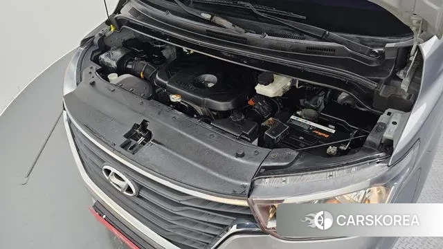 Hyundai The New Grand Starex id 3408150 из Кореи 16