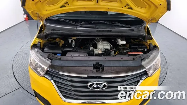 Hyundai The New Grand Starex id 2436865 из Кореи 16