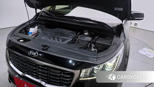 Kia The New Carnival id 3004504 из Кореи 16