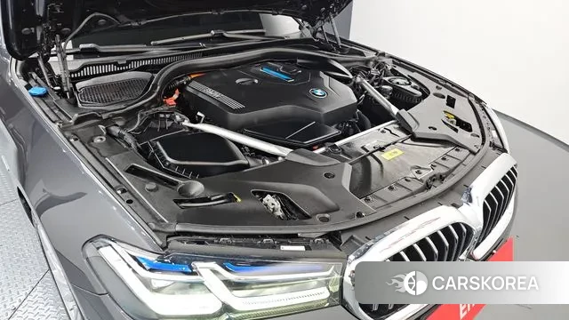 BMW 5 Series (G30) id 3372648 из Кореи 16