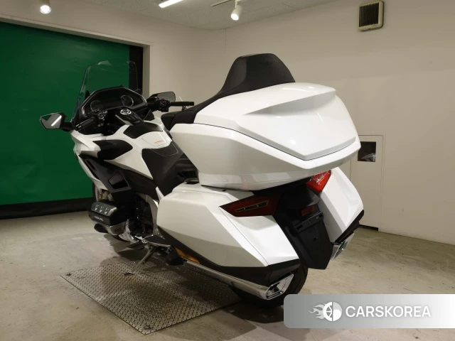 Honda GL1800 TOUR DCT id 4392888 из Японии 6