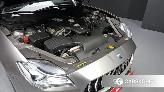 Maserati Quattroporte id 3520069 из Кореи 16