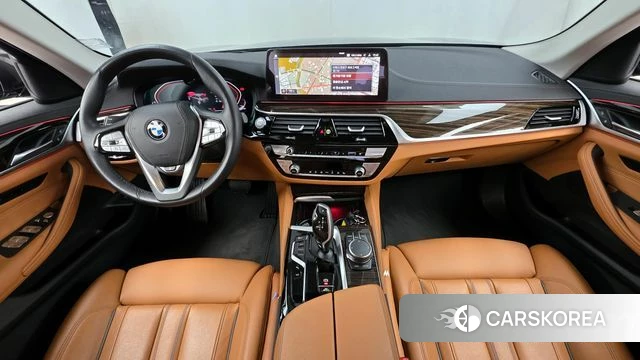 BMW 5 Series (G30) id 4223213 из Кореи 26