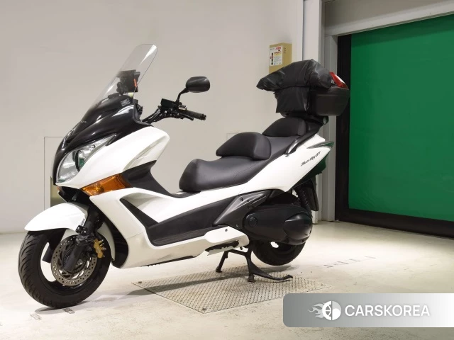 Проданный Honda SILVER WING 400 GT ABS 2015 из Японии, фото 3