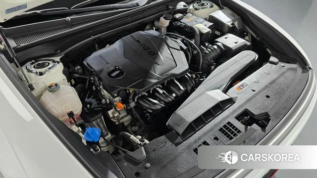 Hyundai Grandeur (GN7) id 4223414 из Кореи 31