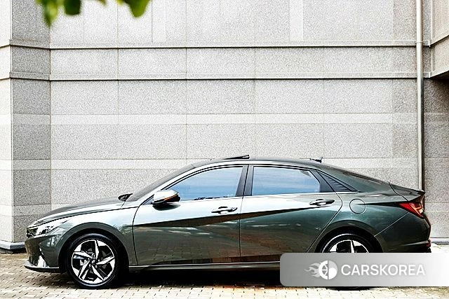 Hyundai Avante (CN7) id 4268603 из Кореи 16