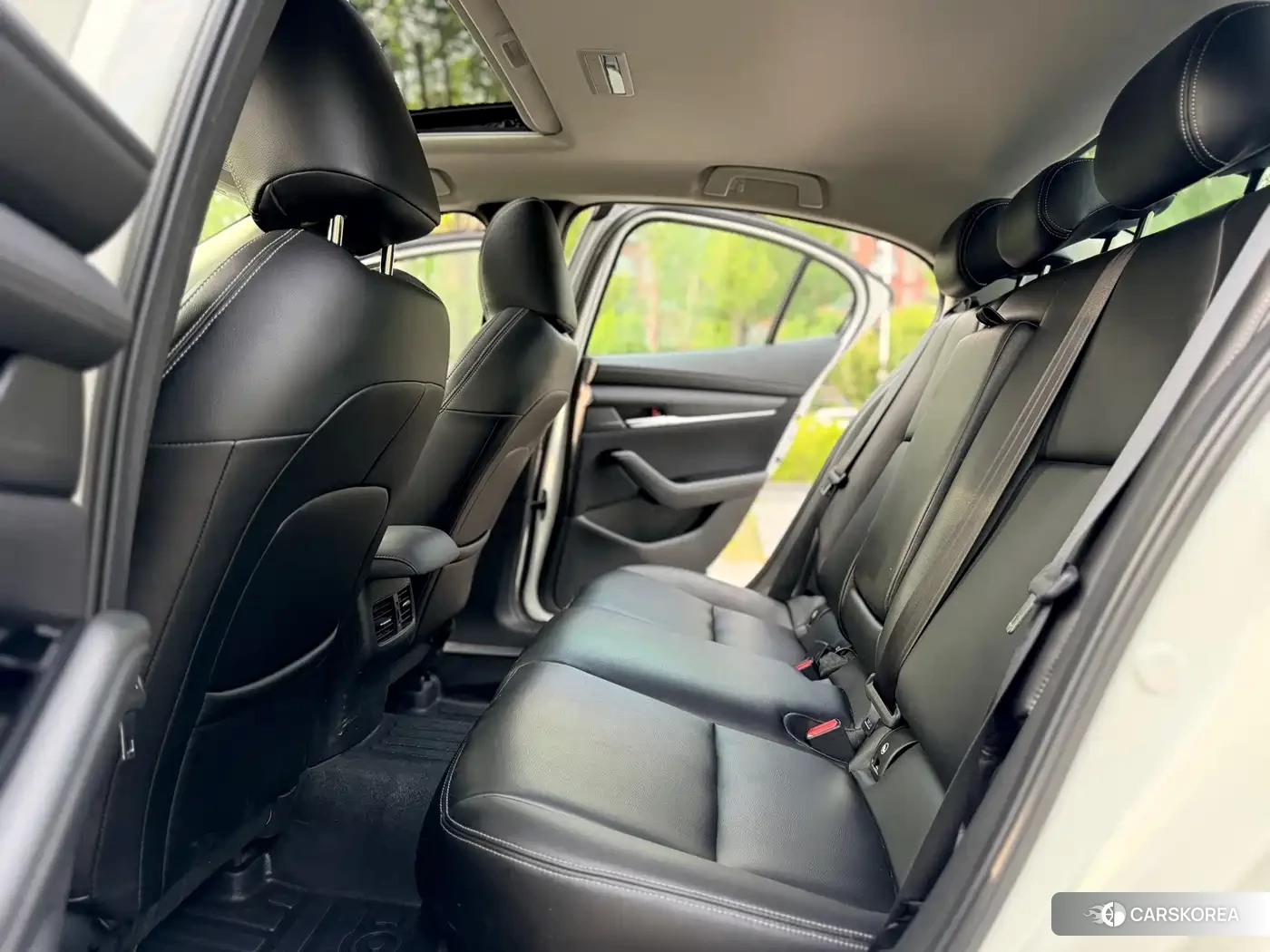Mazda 3 id 4601105 из Китая 8