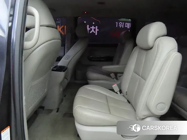 Kia The New Carnival id 3000502 из Кореи 16