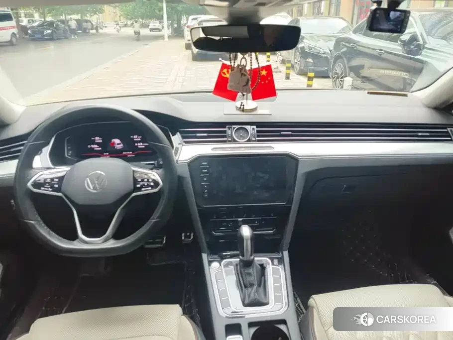 Volkswagen Magotan id 4685899 из Китая 12